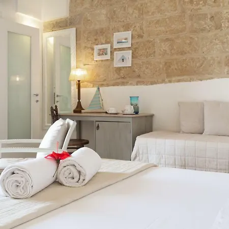 Aurora Salentina Oda ve Kahvaltı 4*